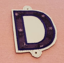 Letter 'D' for Banner HORIZONTAL & VERTICAL files 4x4 - ITH Digital Embroidery Design