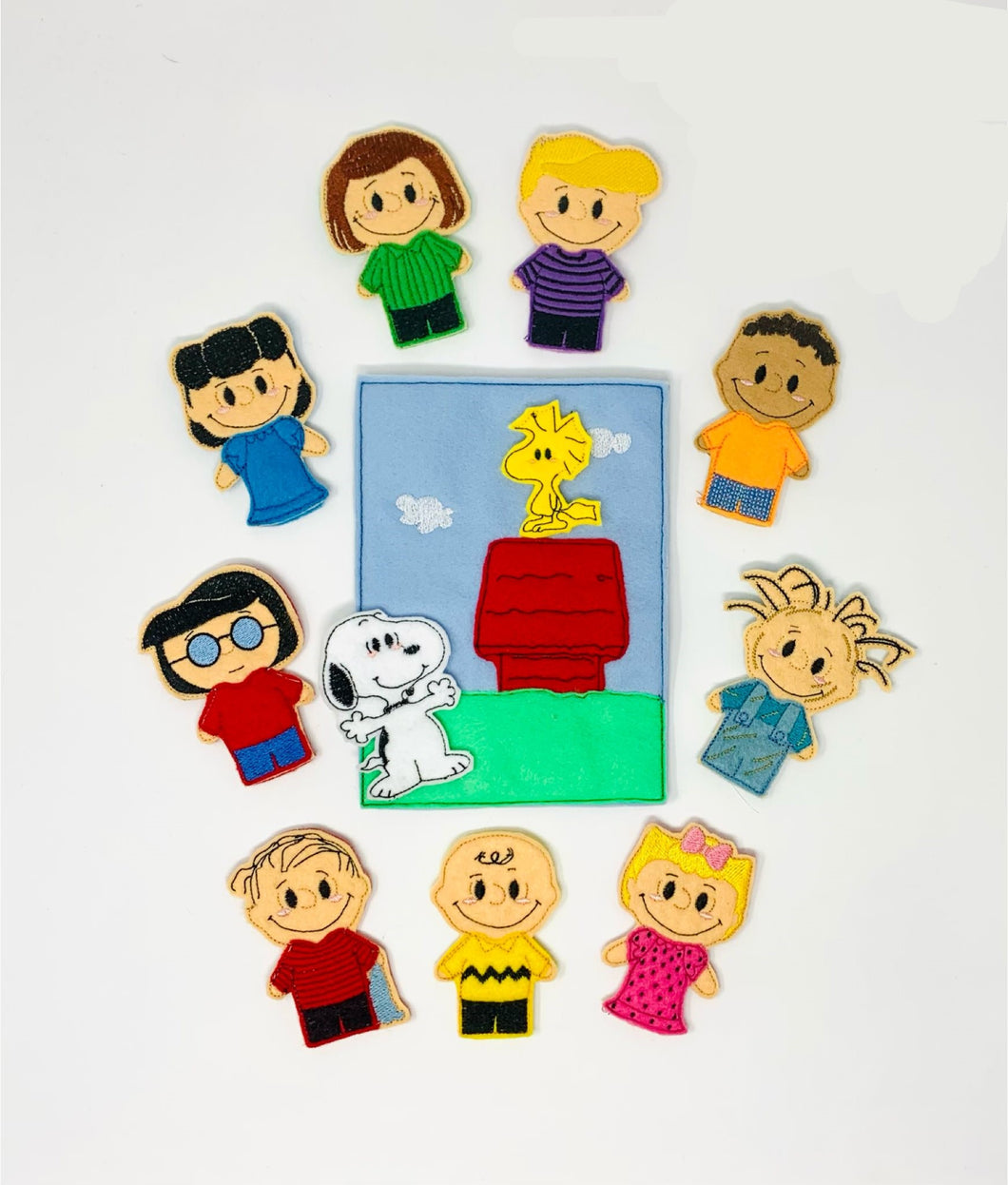 Finger Puppets Peanuts Snoopy embroidered playset